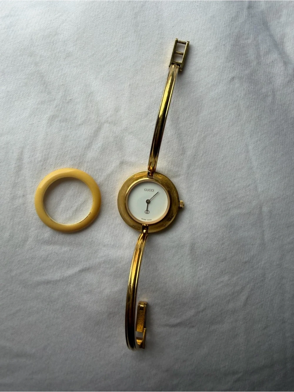 Gucci Gold Bezel Watch